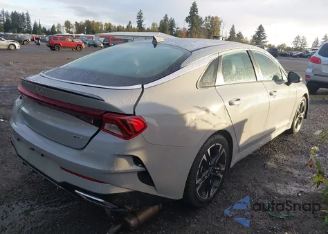 2024 Kia K5 Gt-Line z USA, uszkodzony, nr VIN 5XXG64J23RG229854